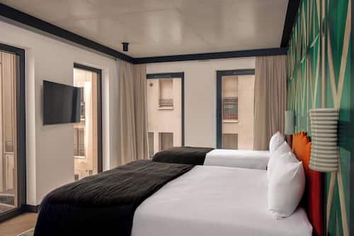 Chambre Triple Confort | Wi-Fi gratuit, draps fournis