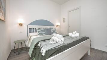 Superior Room, Kitchenette | 1 bedroom, blackout drapes, iron/ironing board, free WiFi