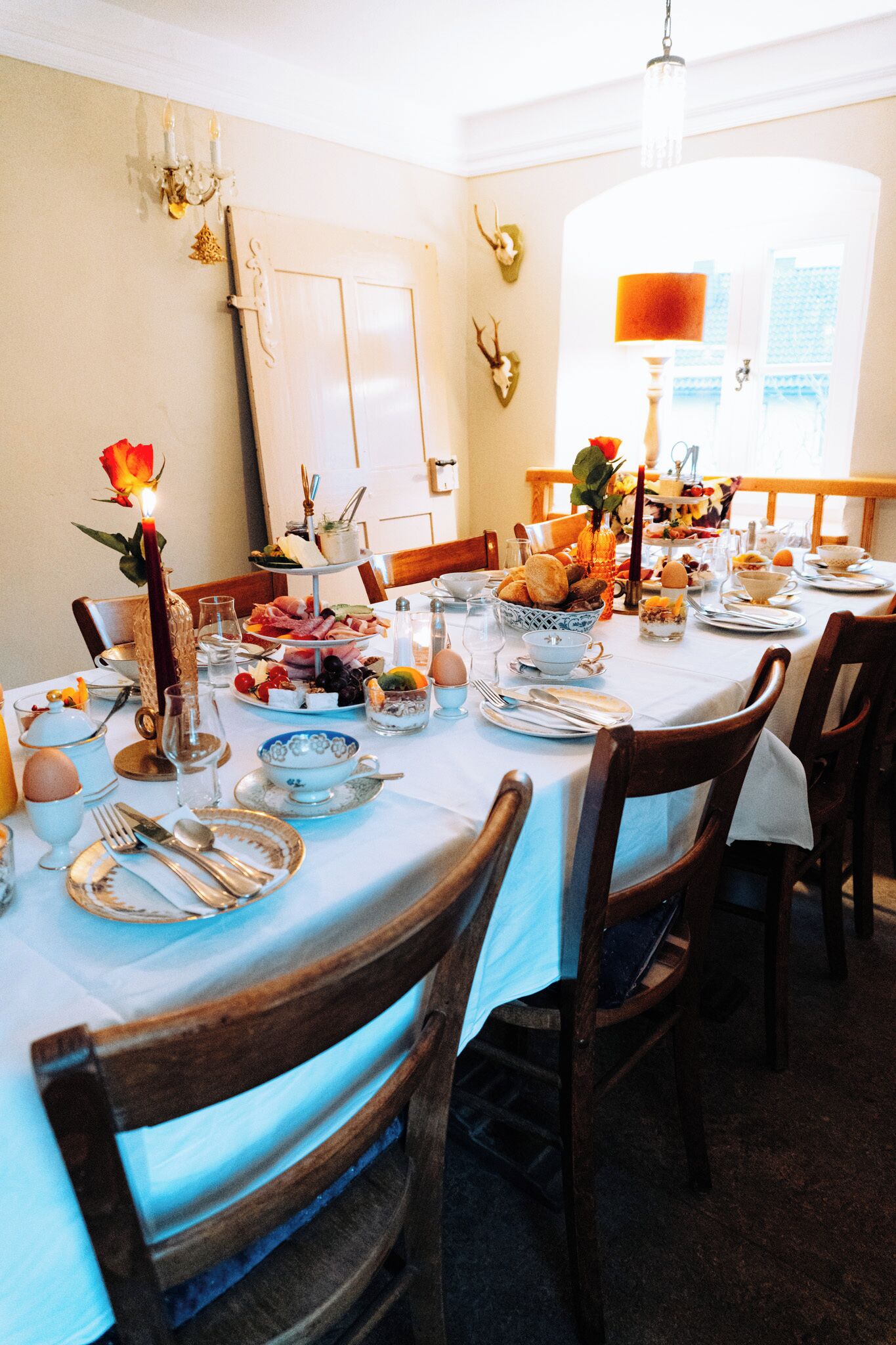 Tägliches Frühstücksbuffet gegen Gebühr