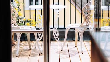 Junior Studio Suite | Balcony
