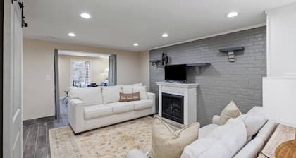 This house is a 3 bedroom(s), 3 bathrooms, located in Harrodsburg, KY.