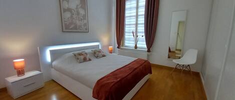 1 bedroom, WiFi, bed sheets