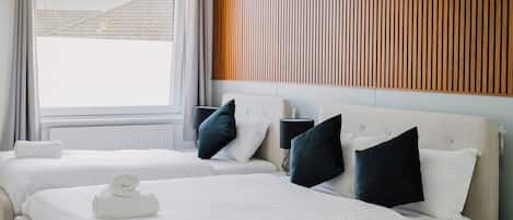 In-room safe, desk, laptop workspace, soundproofing