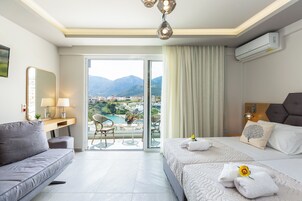 客房内保险箱、免费 WiFi、床单