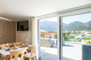 Private kitchen - Akrogiali Apartments (Mylopotamos)