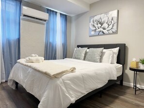 1 habitación, tabla de planchar con plancha, wifi y ropa de cama 