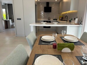Fridge, microwave, oven, stovetop - Charming De-Luxe villa in Antalya (Antalya)