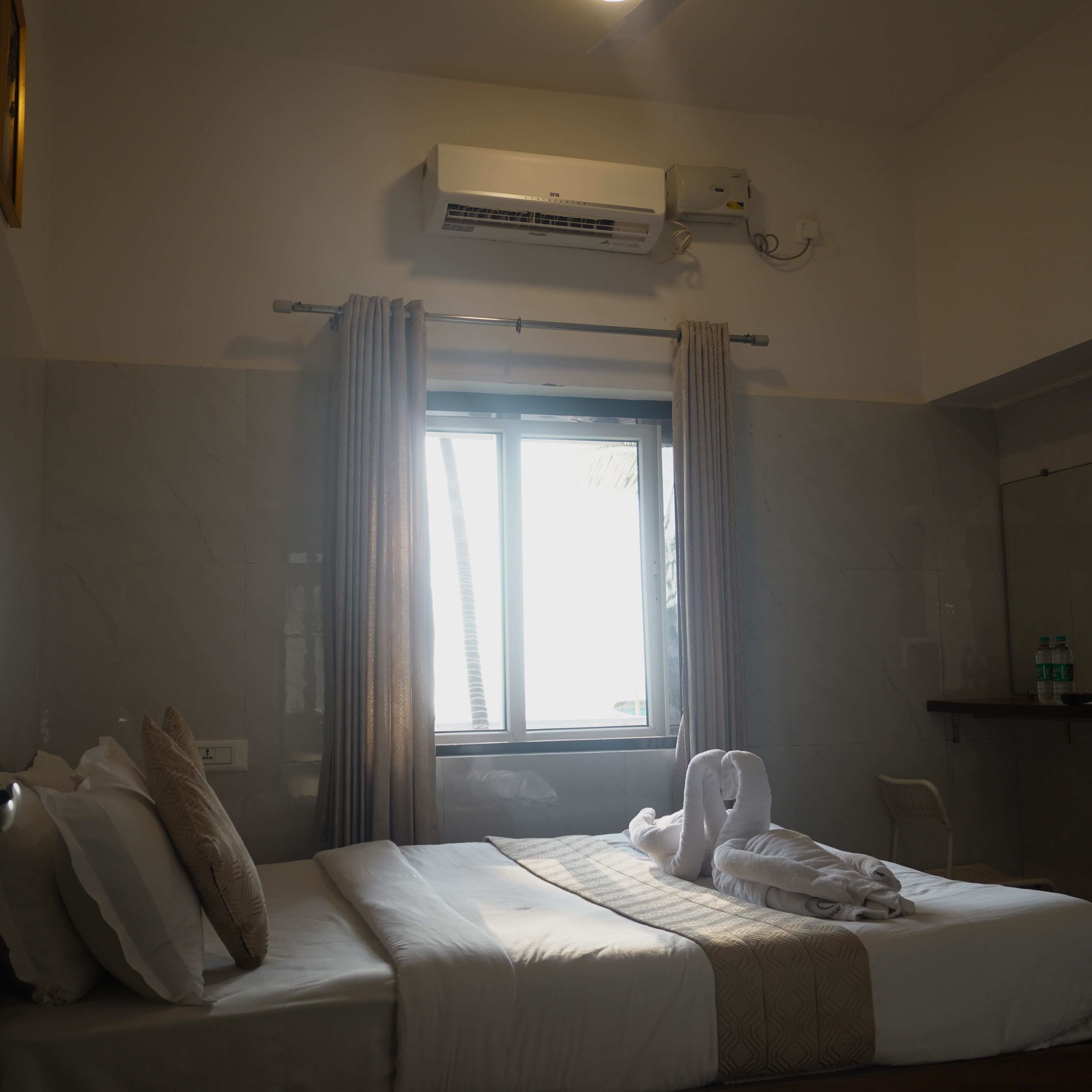 Deluxe Apartment | Free WiFi, bed sheets