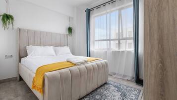 1 bedroom, desk, free WiFi, bed sheets