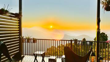 Bhagirathi(Family Suite) | Terrace/patio