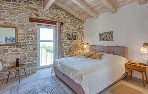 3 camere, culla da viaggio, Wi-Fi gratuito, lenzuola