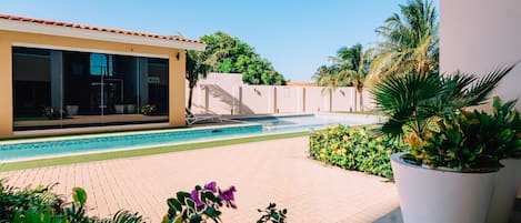 Apartment (2 Bedrooms) | Property amenity