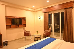 Comfort Double Room, Balcony, Beach View | Balcony