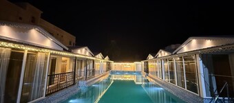 HOTEL M PLAZA MANDARMANI