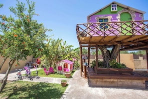 Terrace/patio - Laylande House with Private Pool (Theologos)