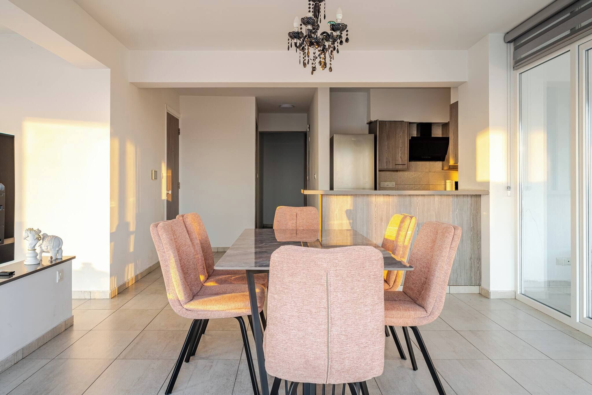Apartment, 3 Bedrooms, Accessible, Smoking | Dining room