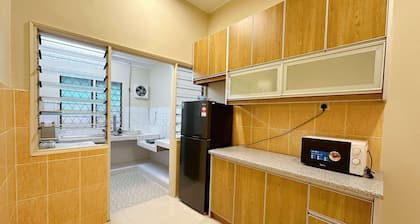 Cheap! New, 1-7 Pax @ PJ Town area, Easy Parking