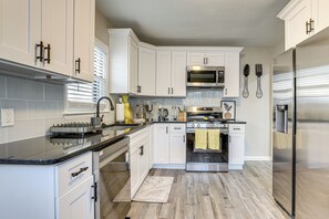 Apartment (2 Bedrooms) | Bahagian dalam