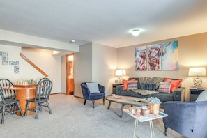 House (4 Bedrooms) | Interior - 17 Mi to Columbus: Pickerington Home w/ Fire Pit! (Pickerington)