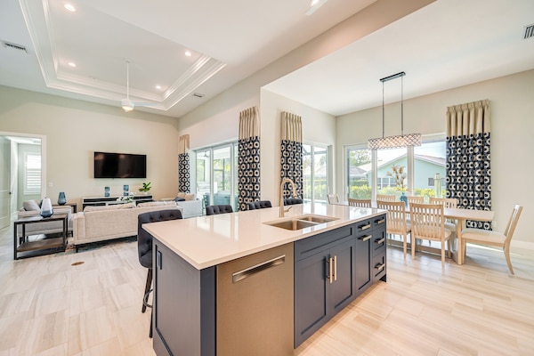 House (3 Bedrooms) | Interior