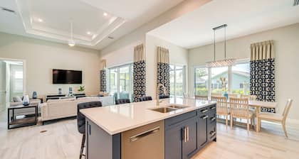 Golf, Swim & Unwind: Modern Marco Island Escape!