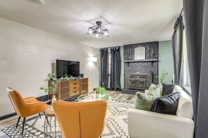 House (2 Bedrooms) | Interior
