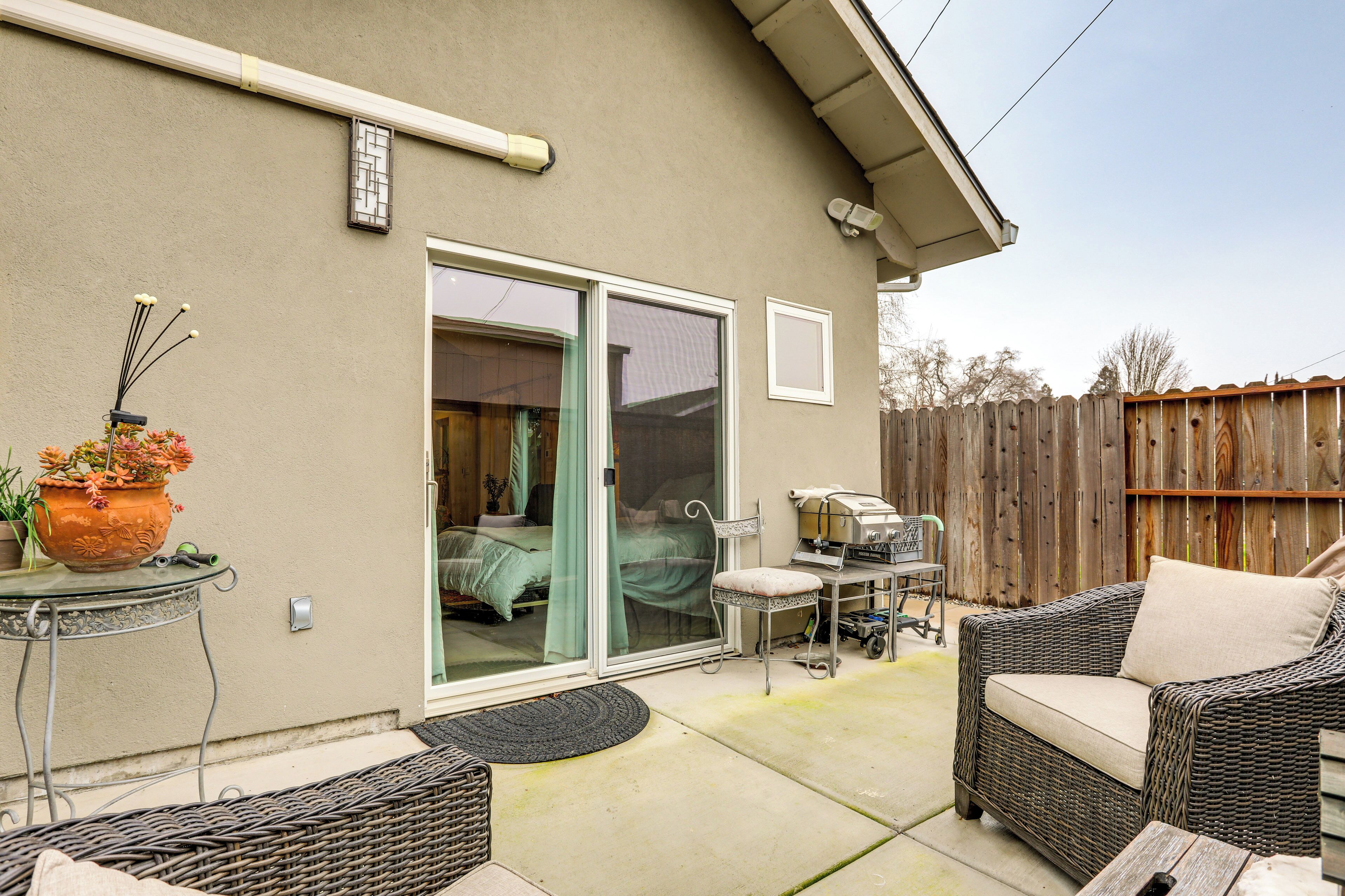 Apartment (0 Bedroom) | Interior