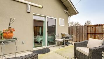 Apartment (0 Bedroom) | Interior