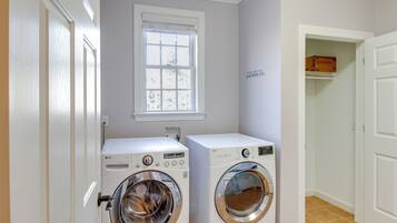 Casa (4 Bedrooms) | Interior