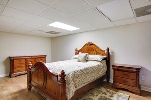 House (4 Bedrooms) | Interior - Executive Wfh-friendly Haven in Blythewood! (Blythewood)