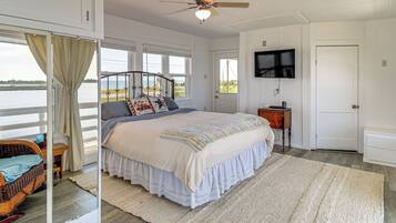 Cottage (2 Bedrooms) | Interior