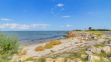 Cottage (2 Bedrooms) | Interior