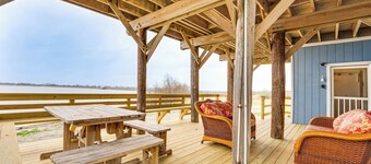 Gulf Coast Cottage w/ Beach Access: Fish & Paddle!