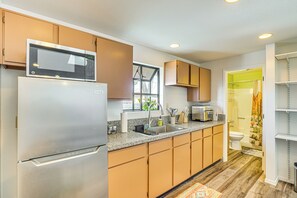 Interior - 5 Mi to U of A Campus: Mtn-view Tucson Pad! (Tucson)