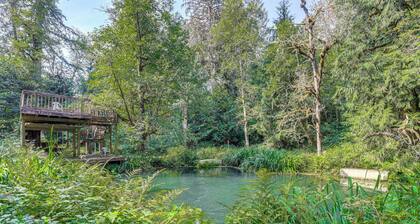 4 Mi to Sandy River Access: Studio w/ Mtn Views!