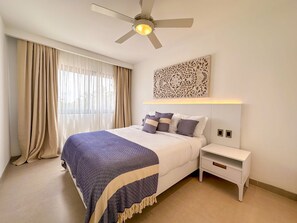 3 bedrooms - Luxury Penthouse 3 Bedroom Ocean Views (Punta Cana)