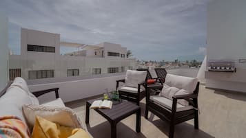 Apartment | 3 bedrooms, Internet