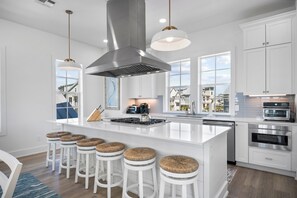 Fridge, microwave, oven, stovetop - Pet-Friendly, Pool-Side 6BR Beach Home in Cinnamon Shore With 20+ Amenities (Port Aransas)