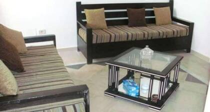 Location un coquet appartement richement meublé