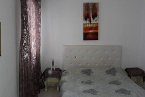 1 Schlafzimmer, Bügeleisen/Bügelbrett, WLAN, Bettwäsche