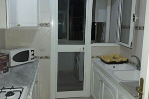 Private kitchen - Seasonal rental in Tunis (Tunis)