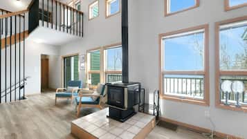 House, Multiple Bedrooms | Interior