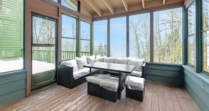 Spacious 8-BR Leech Lake Retreat w/ Game Room