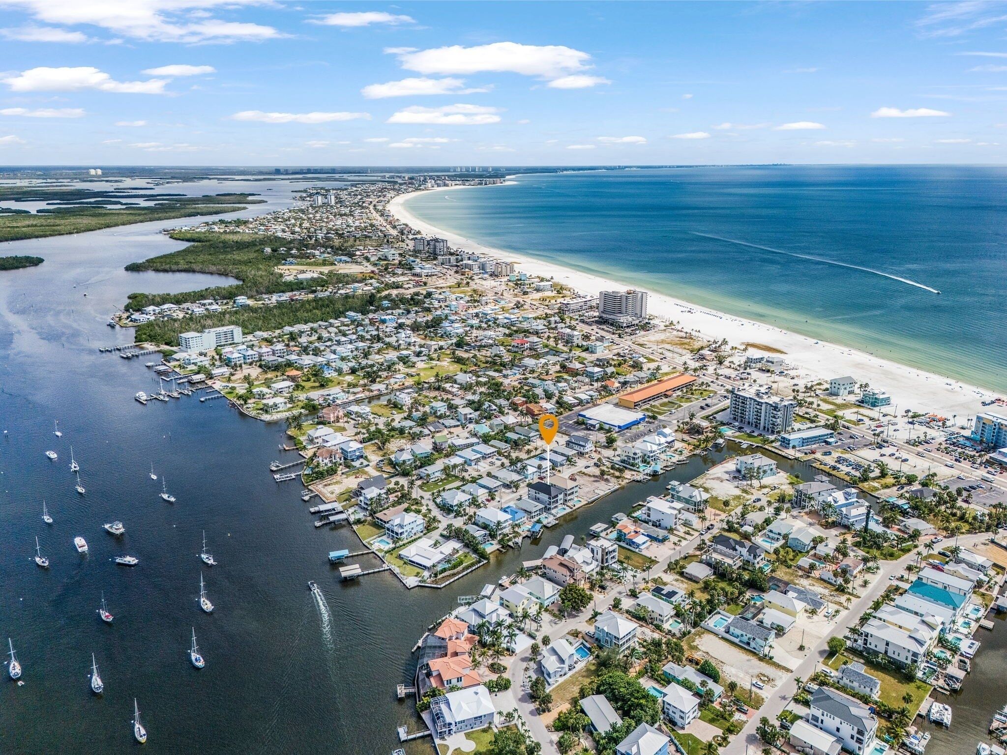 House, 6 Bedrooms | Marina