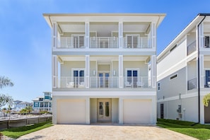 ハウス 6 ベッドルーム | 外観