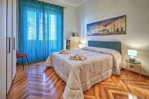 2 bedrooms, iron/ironing board, WiFi, bed sheets - Esclusivo 100MQ Vista Mole (Torino)