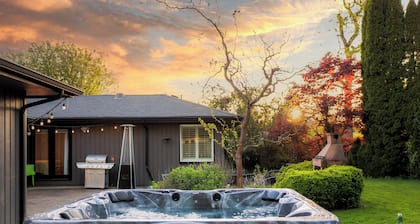 Premier Location: Group-Friendly, Walk to Autzen!