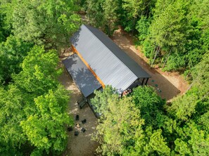 Exterior - Stylish Cabin Near Broken Bow Lake & Casino + Firewood Provided (Broken Bow)