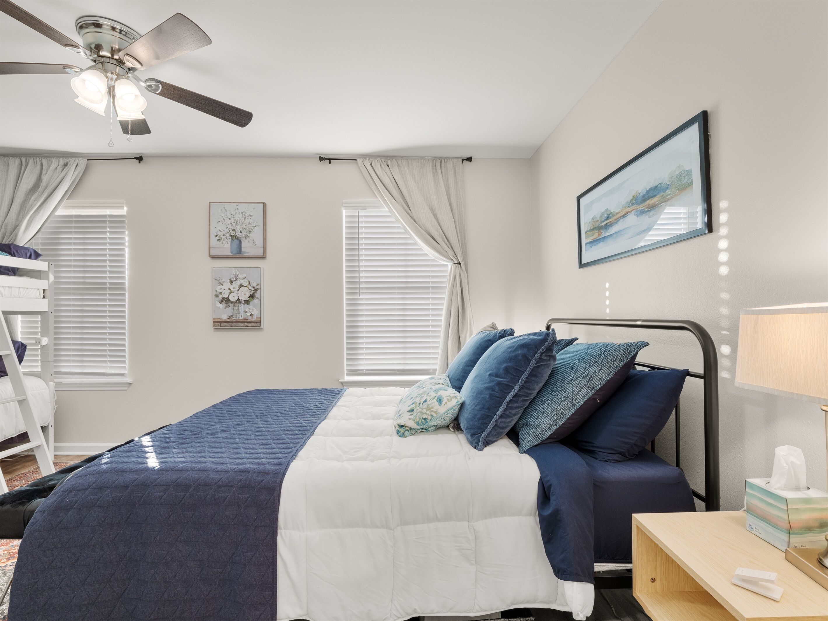 2 bedrooms, desk, iron/ironing board, travel cot