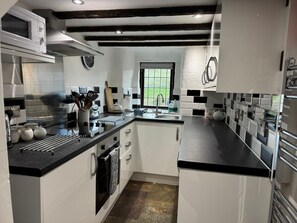 Kühlschrank, Mikrowelle, Ofen, Toaster